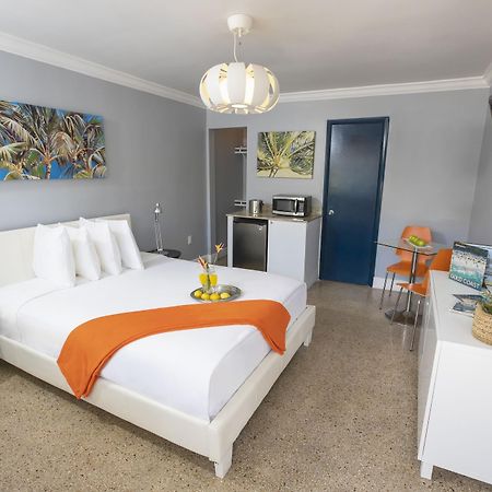 Hollywood Beach Suites And Hotel Esterno foto